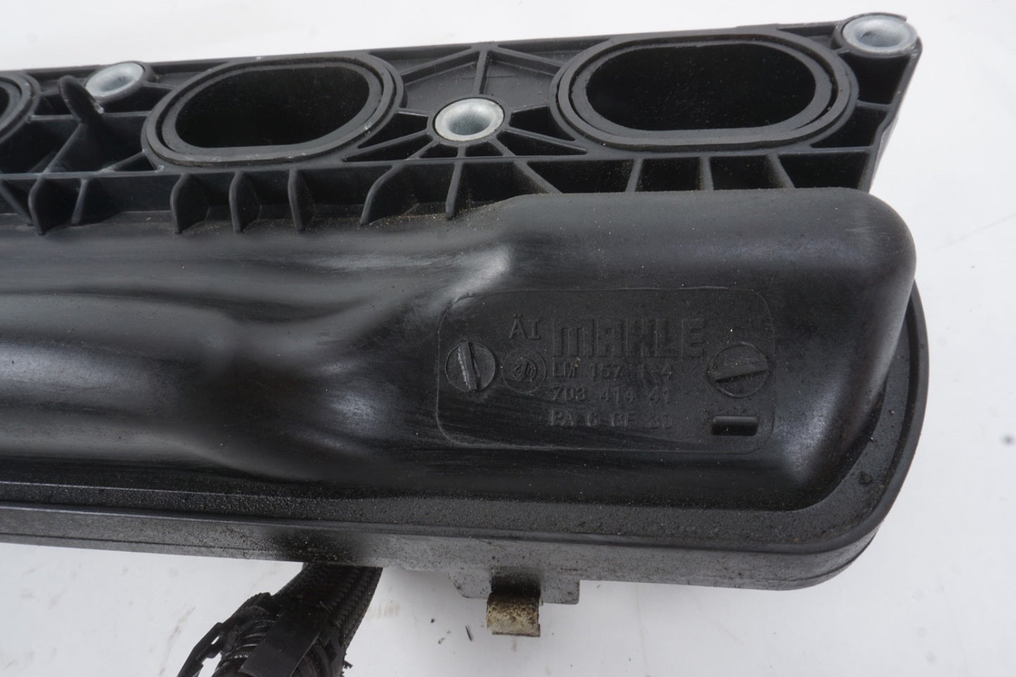 2012 BMW 750 I F01 F02 Right Air Intake Manifold 70341441 7555663 7585492