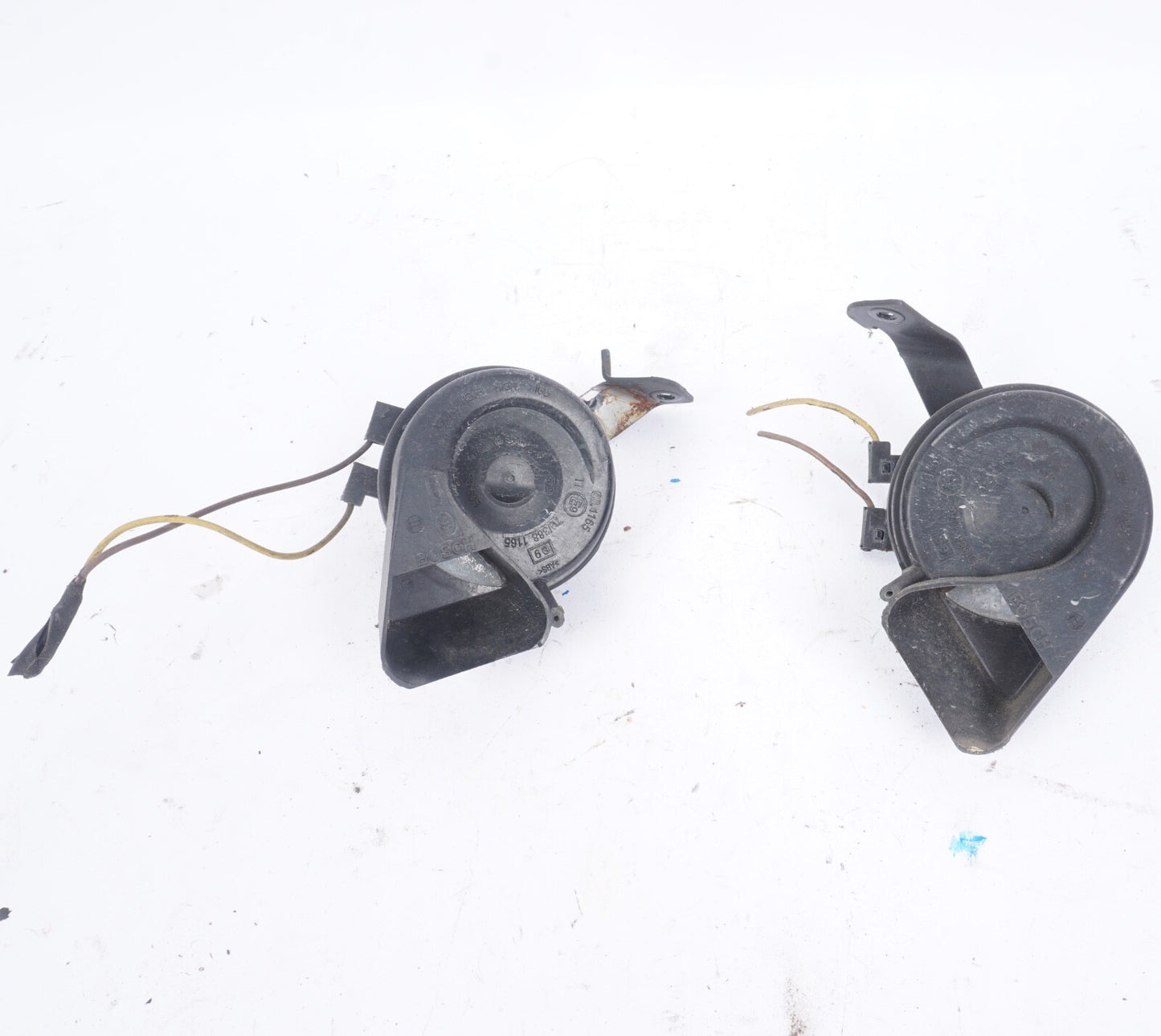 07-14 Mercedes W221 S550 CL550 Horn Pair High and Low Tone OEM