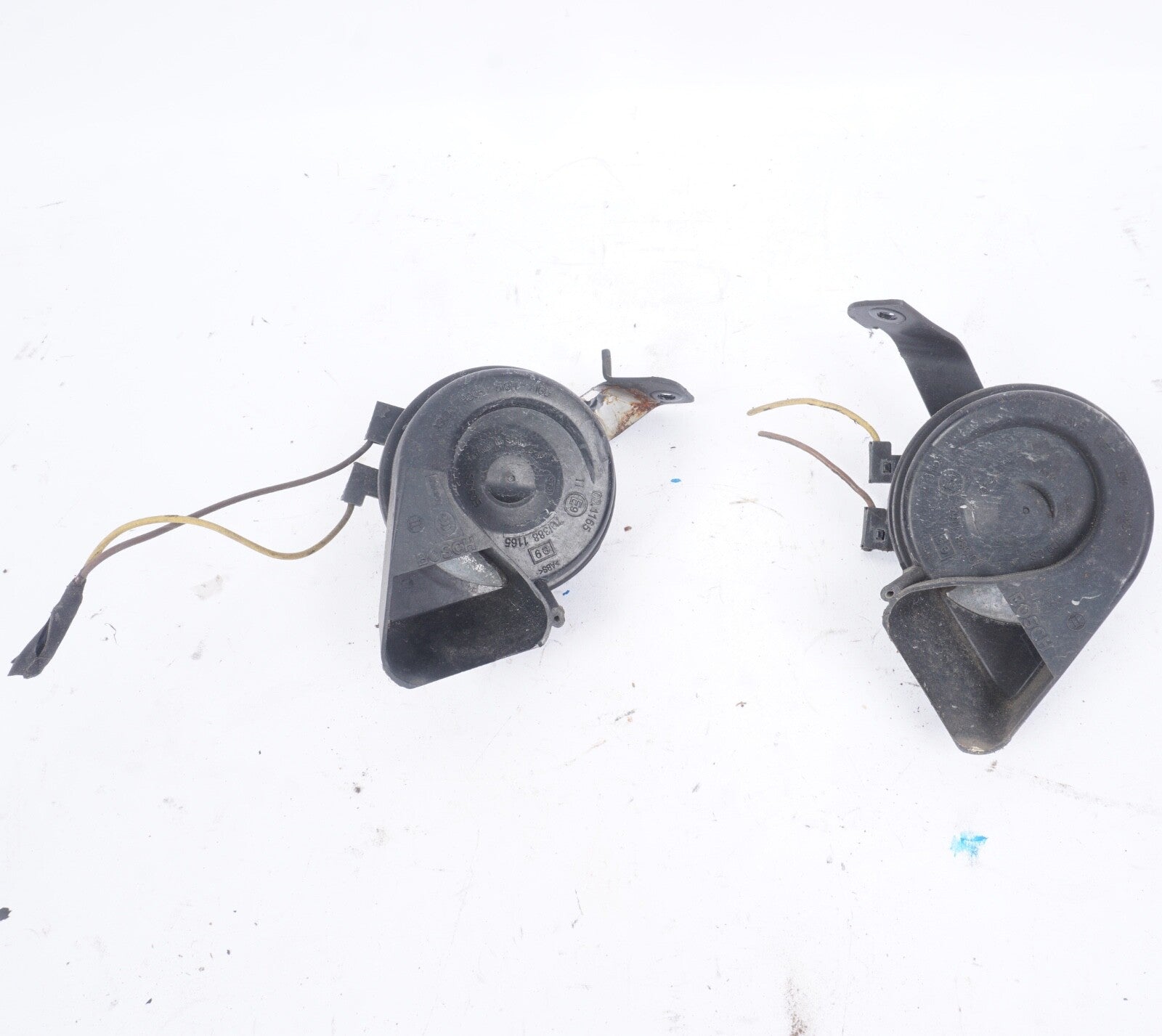 07-14 Mercedes W221 S550 CL550 Horn Pair High and Low Tone OEM
