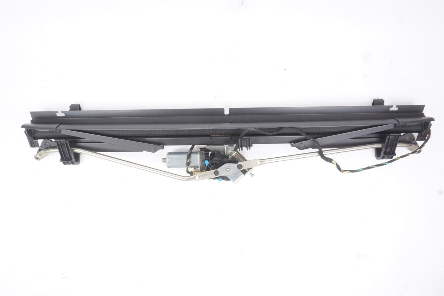 2010 - 2016 Mercedes E350 E550 W218 Rear Back Glass Window Sunshade W/ Motor