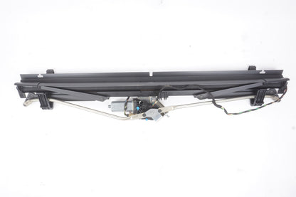 2010 - 2016 Mercedes E350 E550 W218 Rear Back Glass Window Sunshade W/ Motor