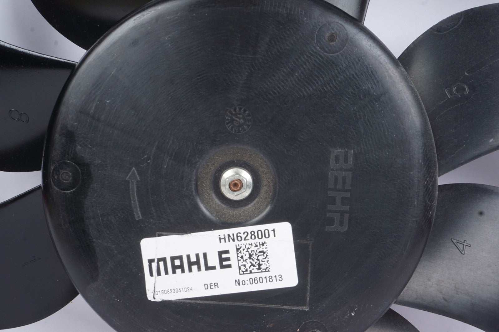 2016 - 2018 FIAT 500X 2.4L ENGINE RADIATOR COOLING FAN MOTOR  OEM