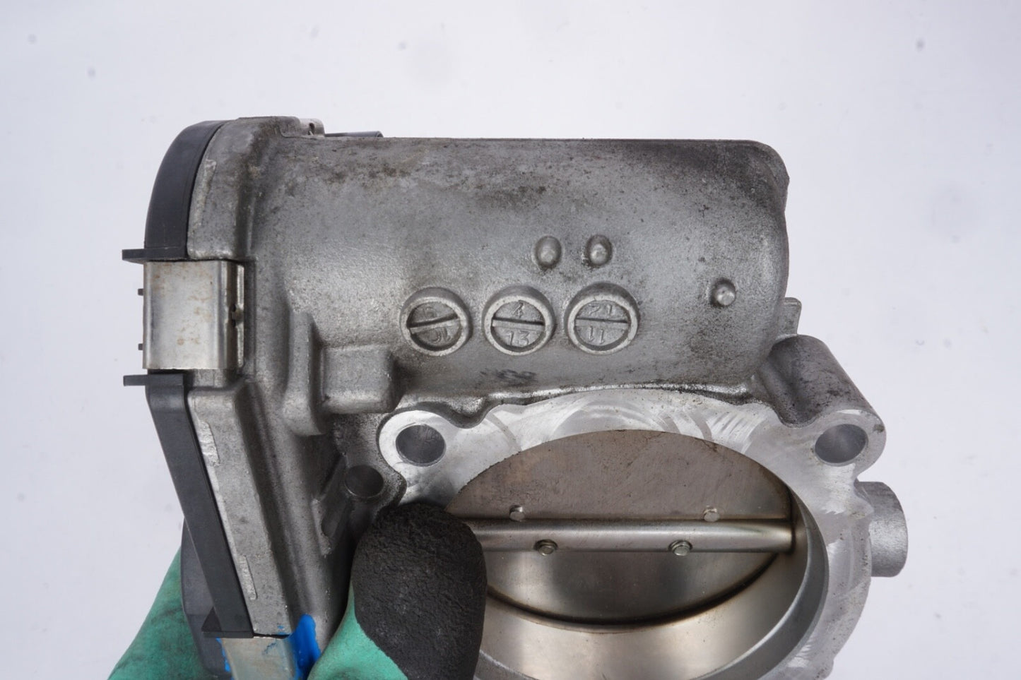 12-20 Mercedes W207 E350 SLK350 GLK350 Engine Throttle Body 2761410125 OEM
