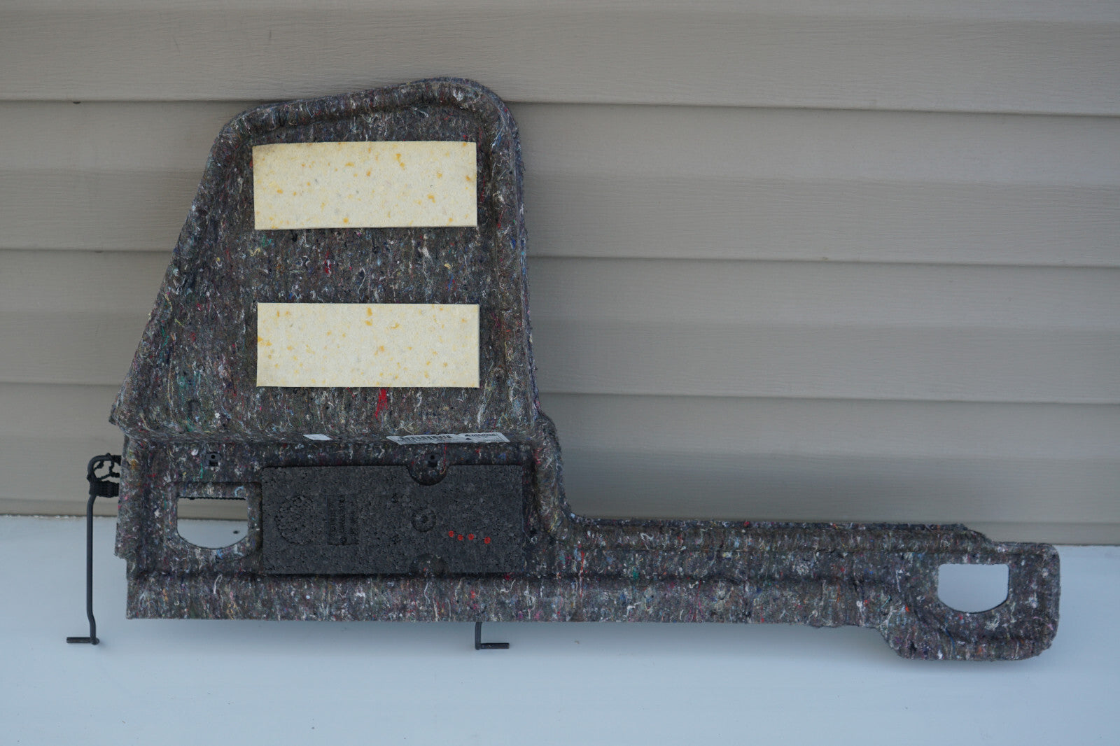 2011 2012 2013 2014 AUDI A8 TRUK TRIM PANEL LOWER RIGHT PASSENGER 4H0863888B OEM