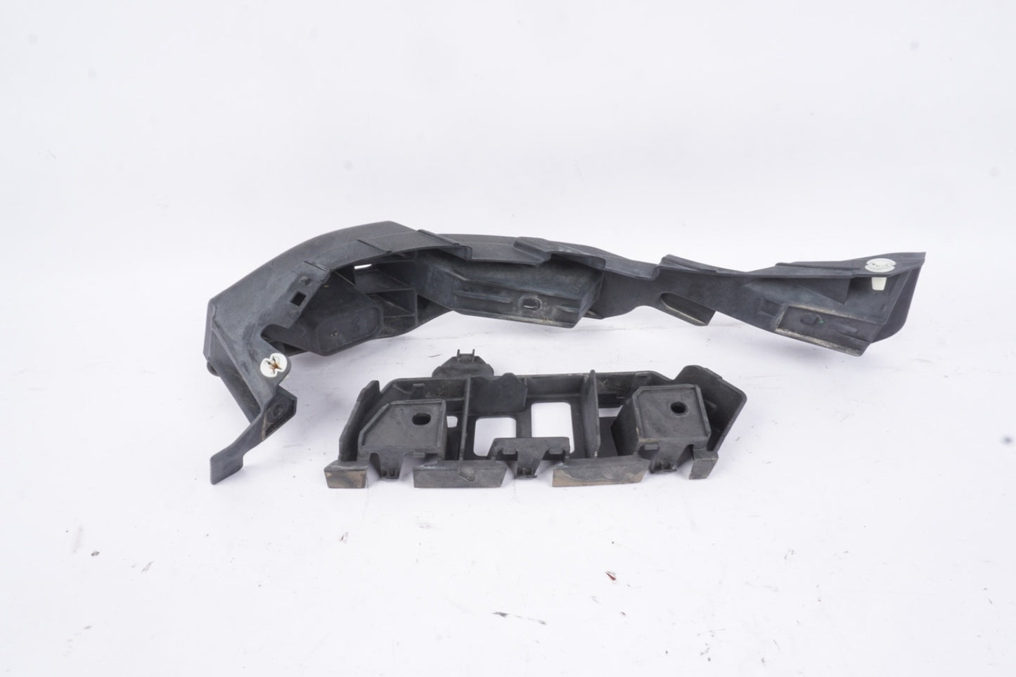 11-14 Porsche Cayenne 958 Rear Left Driver Side Bumper Mount Bracket Oem
