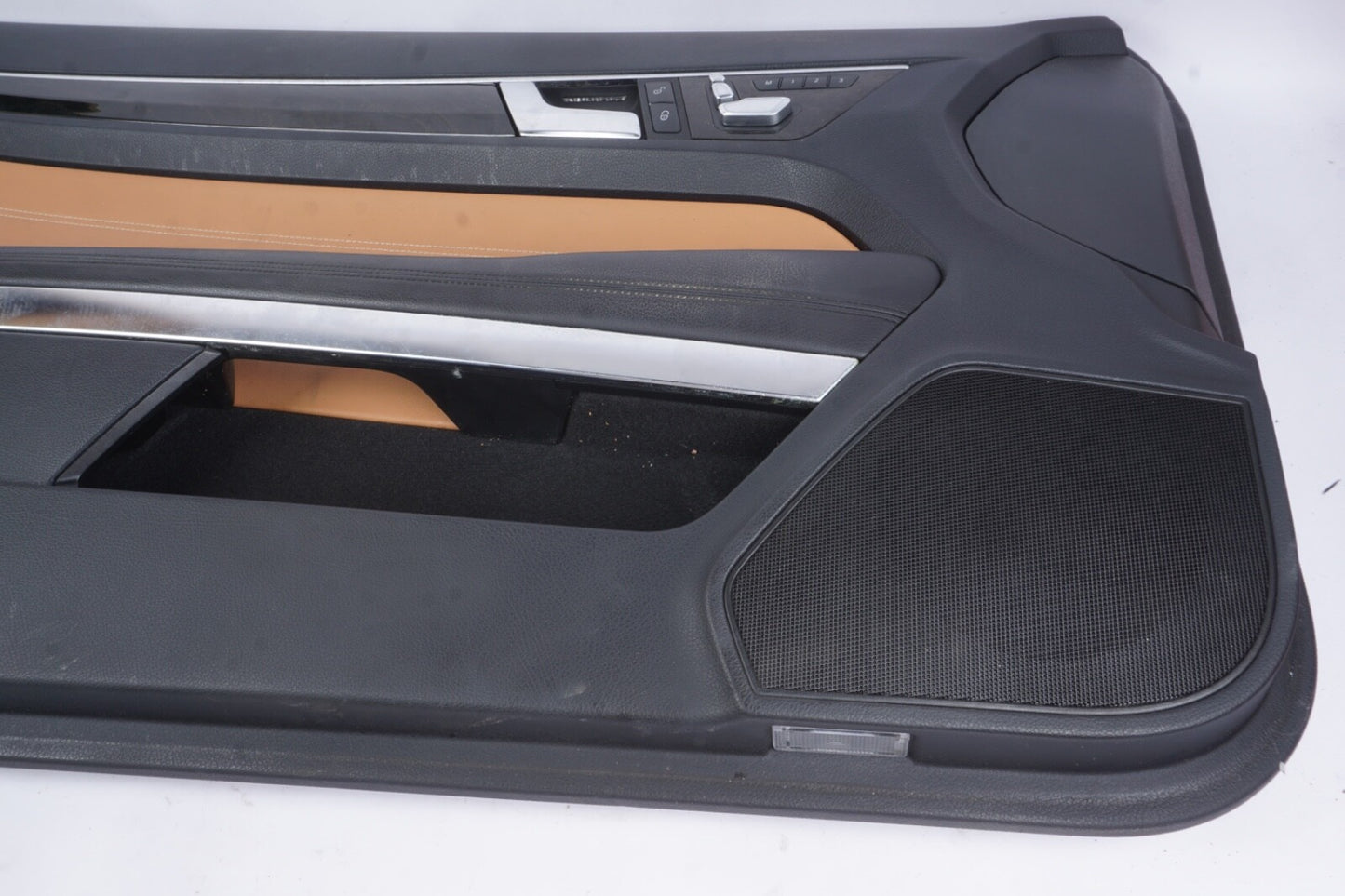 14-17 Mercedes W207 E350 E550 Coupe Left Driver Side Interior Door Panel OEM