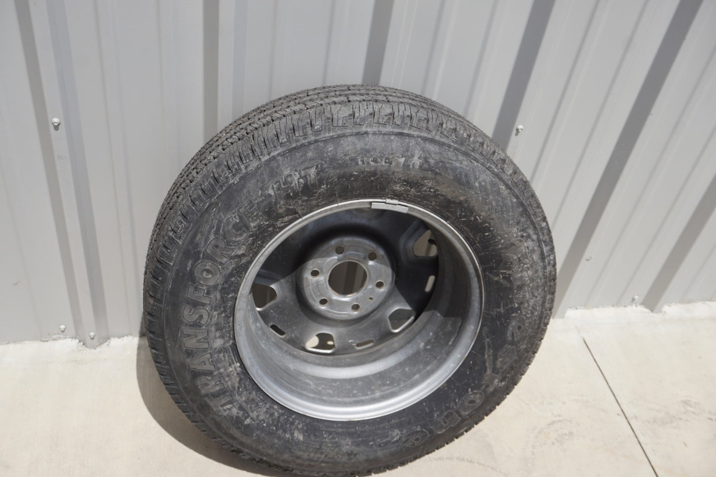 17-19 NISSAN TITAN SPARE WHEEL RIM AND TIRE 245/75 r17
