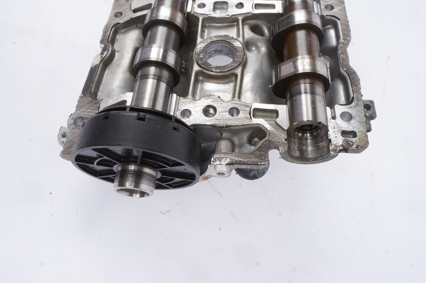 2008 - 2011 Mercedes Benz C350 E350 3.5l V6 M272 Camshaft Valve Cover Right OEM