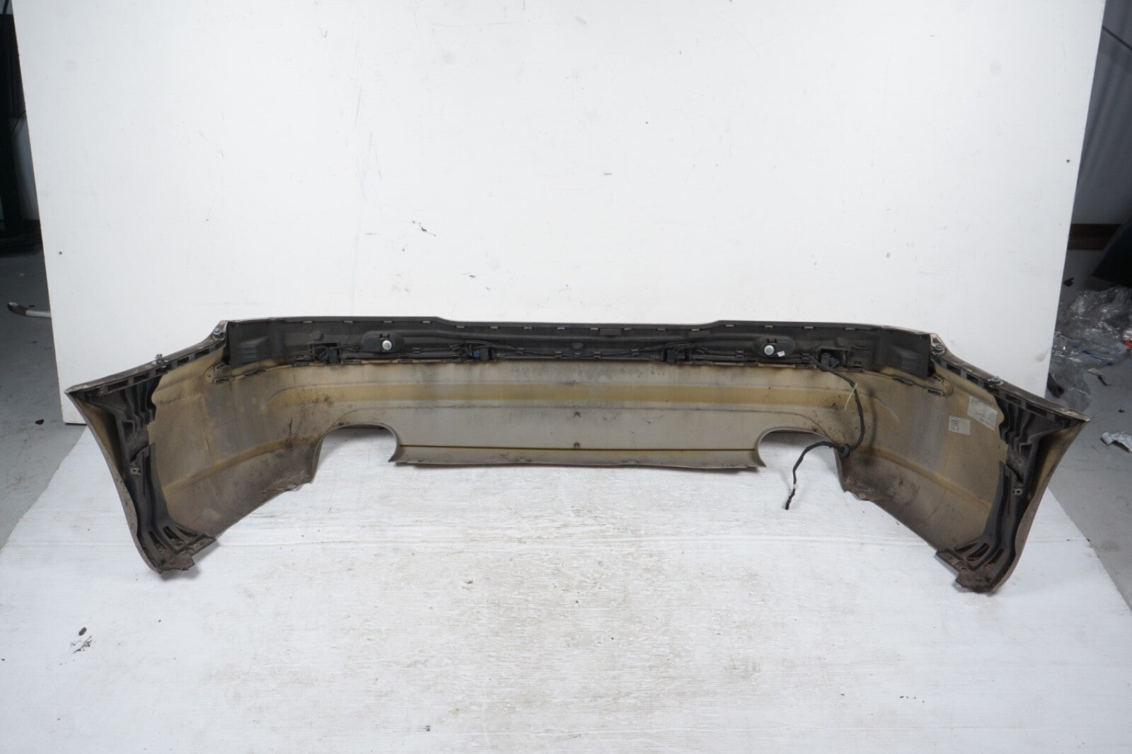 03-08 Mercedes SL500 Base Rear Bumper Cover Assembly GOLD OEM