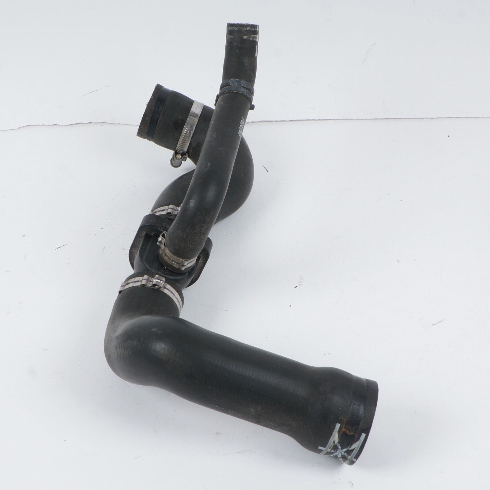 2010 - 2020 Bentley Mulsanne Radiator Water Coolant Hose Pipe Line
