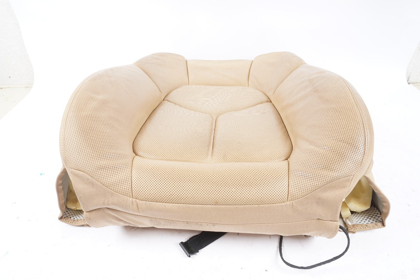 11-18 Porsche Cayenne 958 Front Left Driver Seat Back Upper Cushion OEM