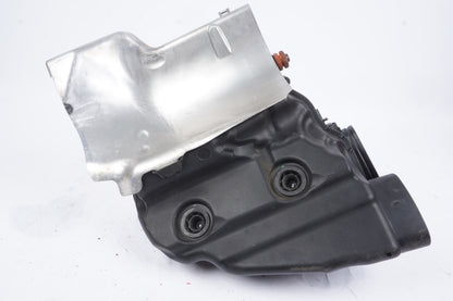 09-12 BMW 750i 4.4L Twin Turbo Left Driver Side Air Box Cleaner 7577467 Oem