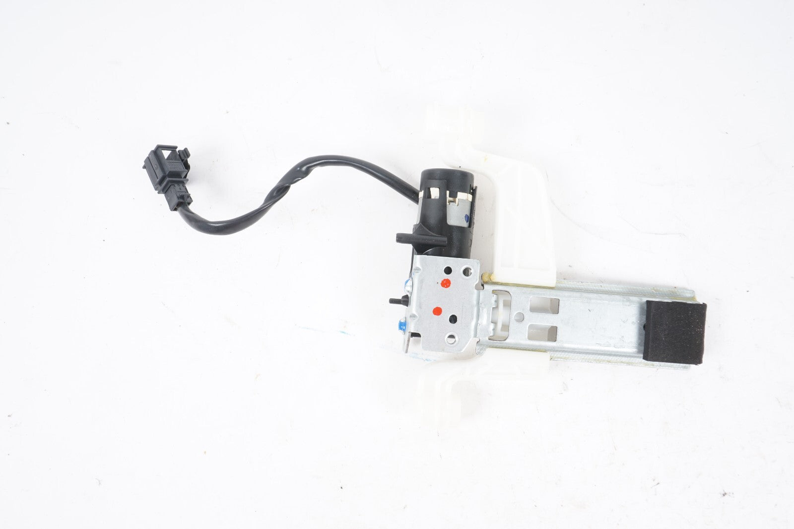 11-17 AUDI A8 A8L S8 FRONT RIGHT PASSENGER SEAT HEADREST MOTOR SET OF 2 OEM