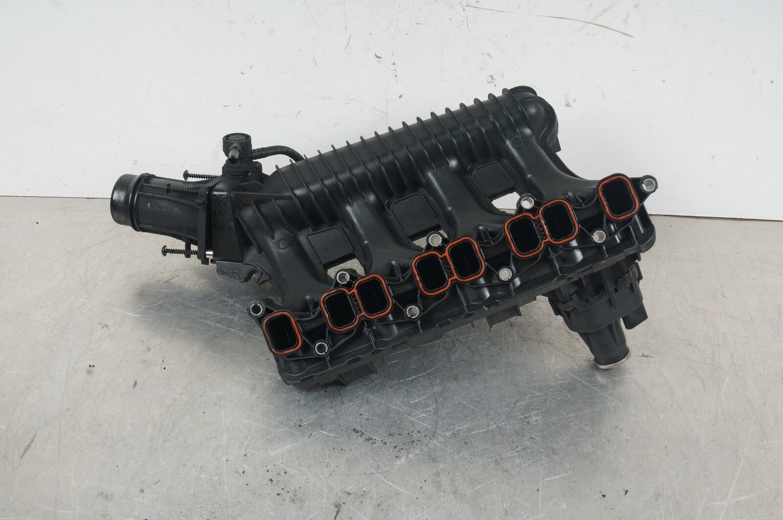 12-15 Mercedes W204 C250 Engine Air Intake Manifold w/ Throttle Body Assembly