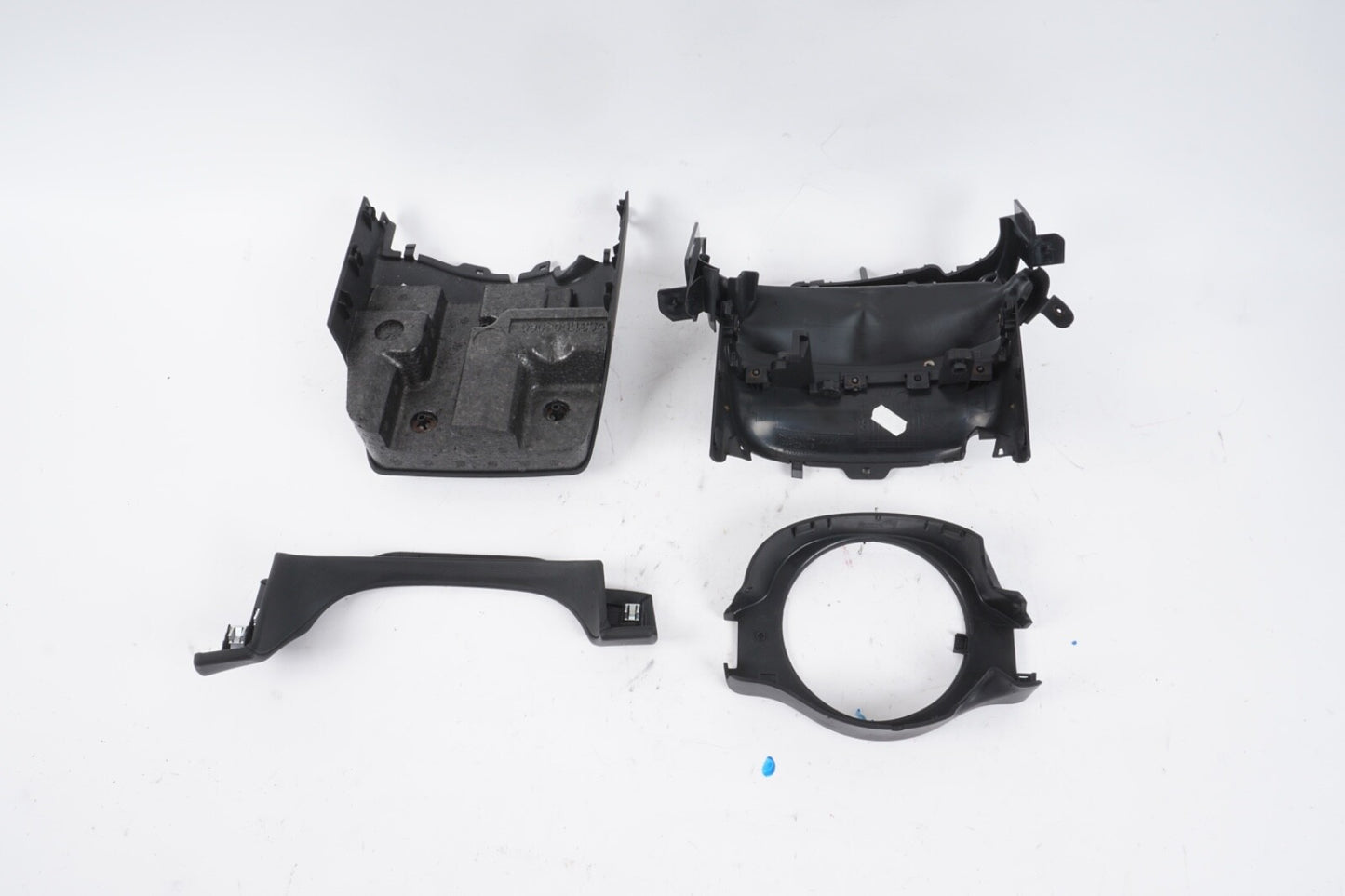 2014-2017 MASERATI GHIBLI S STEERING COLUMN COVER TRIM OEM