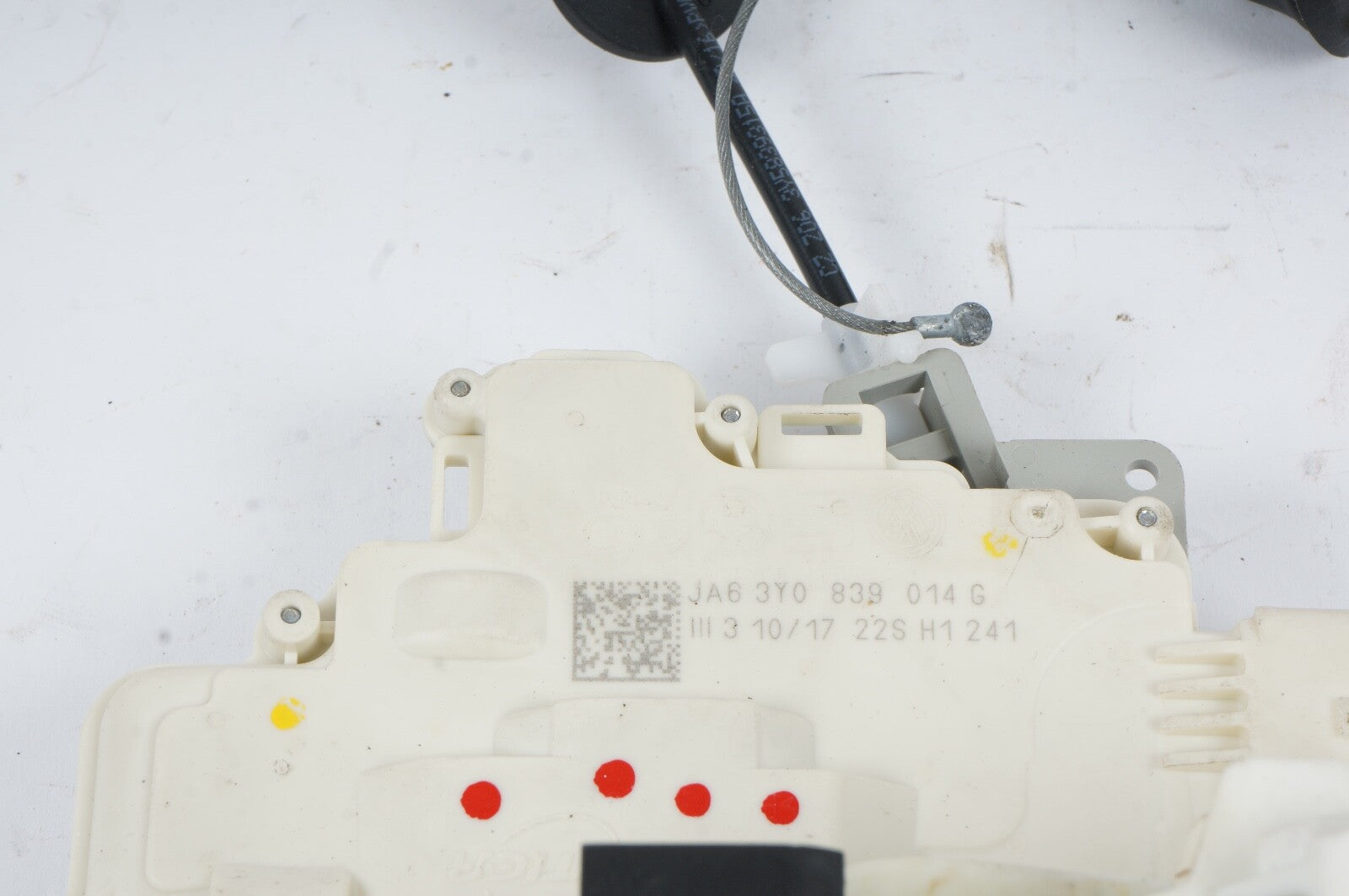 2010 - 2020 Bentley Mulsanne Rear Right Passenger Door Lock Latch Actuator