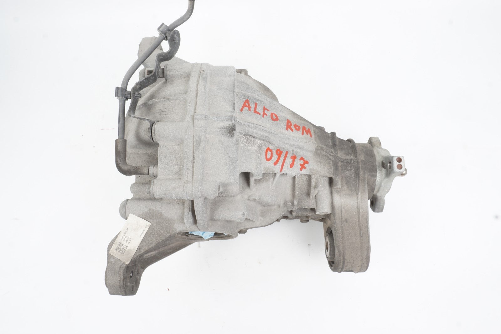 2018 -2021 ALFA ROMEO STELVIO 2.0L REAR AXLE DIFFERENTIAL CARRIER 3.73 RATIO OEM