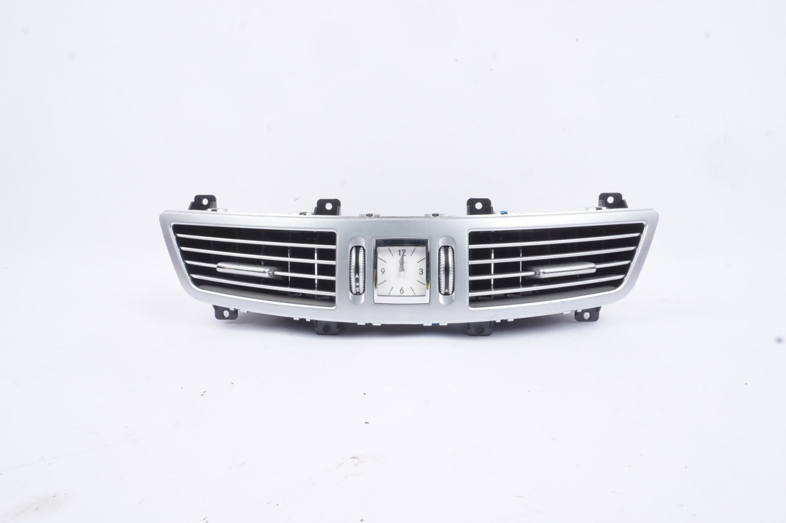 07-13 Mercedes W221 S550 Center Dash Air Vent AC A/C Clock Trim Cover Assembly