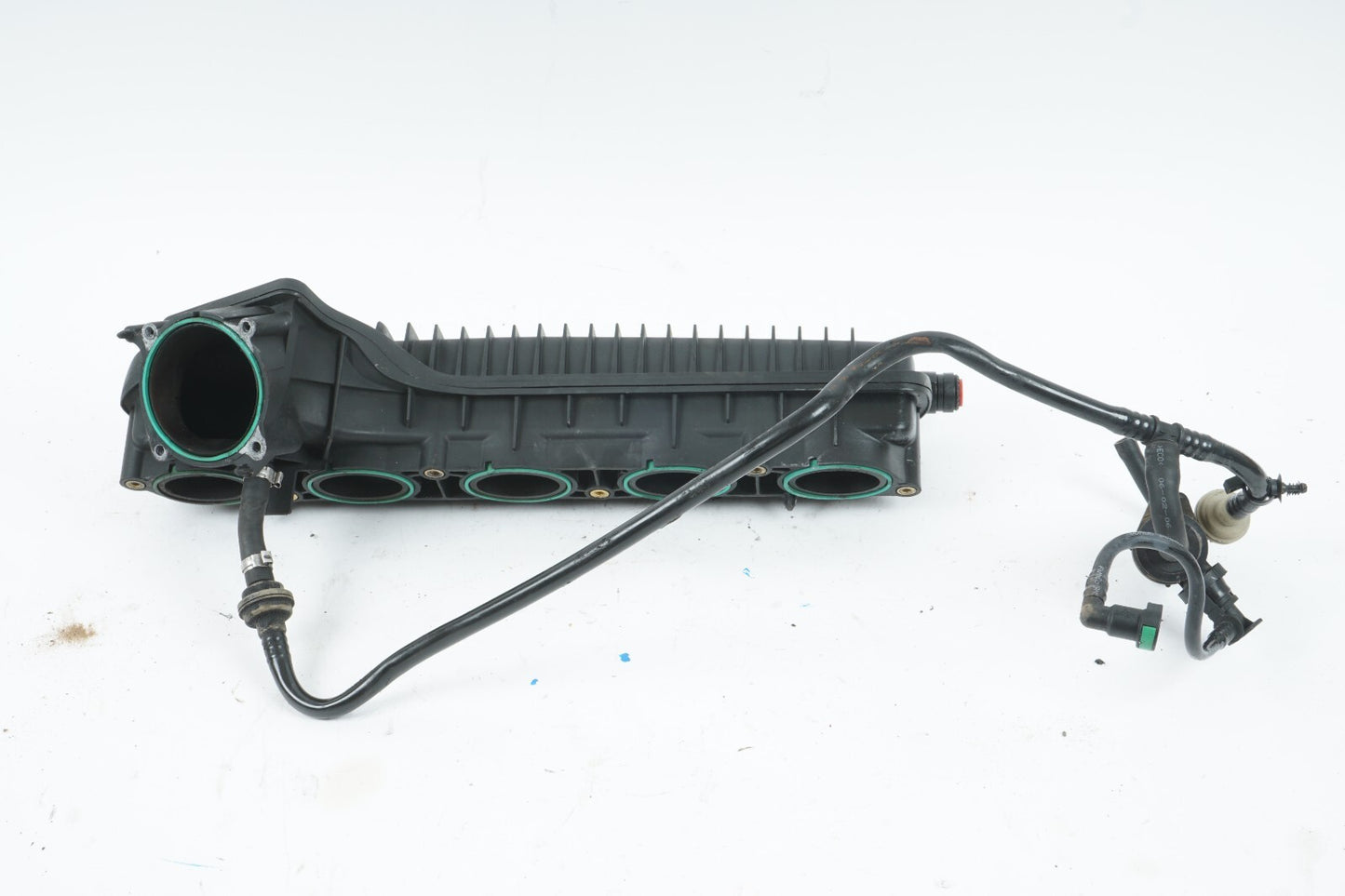 2005 - 2007 VOLVO C70 T5 2.5 INTAKE MANIFOLD OEM