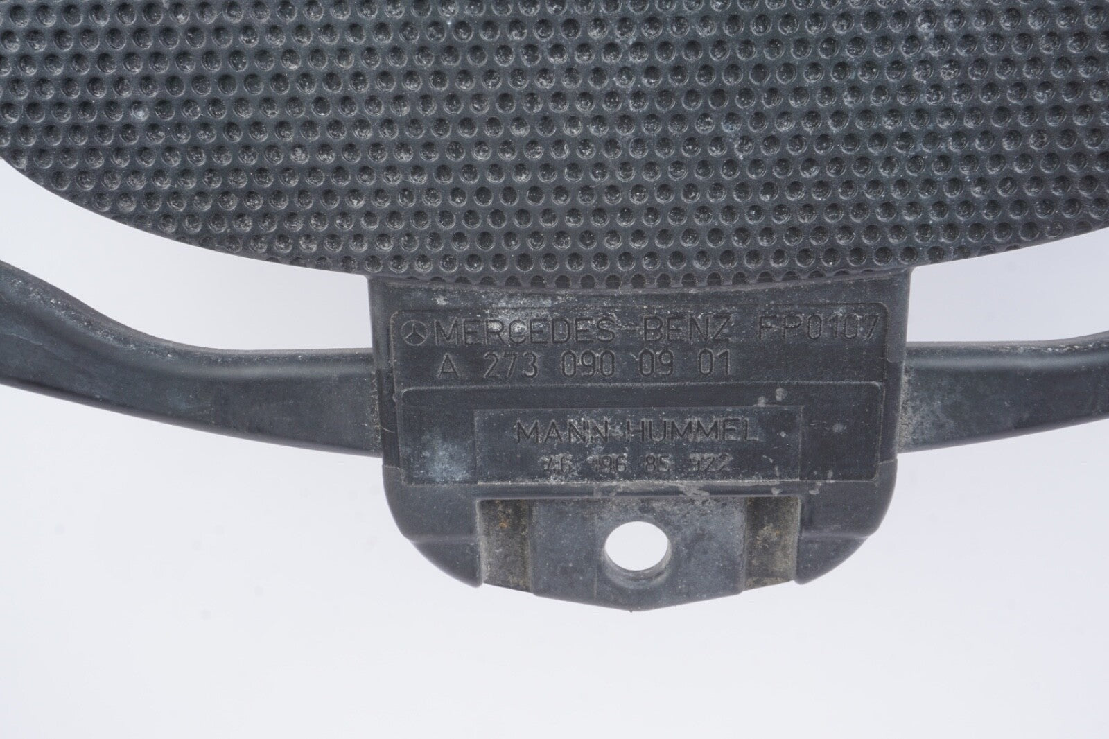 07-11 Mercedes E350 SLK350 CLS350 CLS550 S550 Engine Intake Filter Air Box Cover