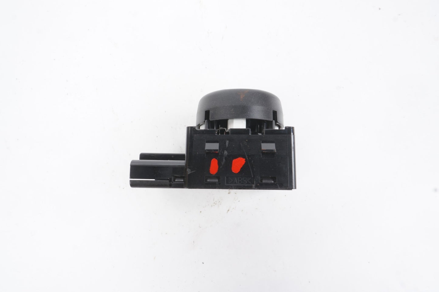 14 - 19 Maserati Ghibli Front Right Passenger Seat Lumbar Control Switch OEM