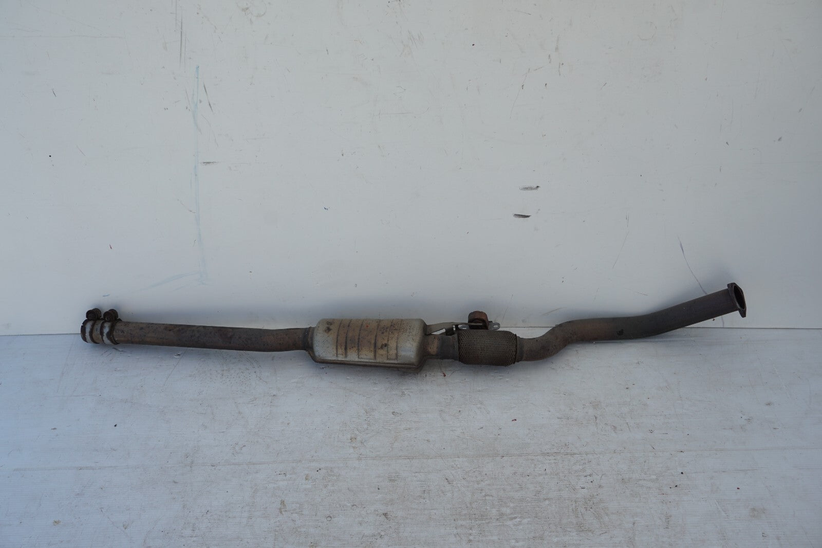 13-17 AUDI A8L A8 3.0L RIGHT PASSENGER SIDE EXHAUST DOWN MUFFLER PIPE OEM