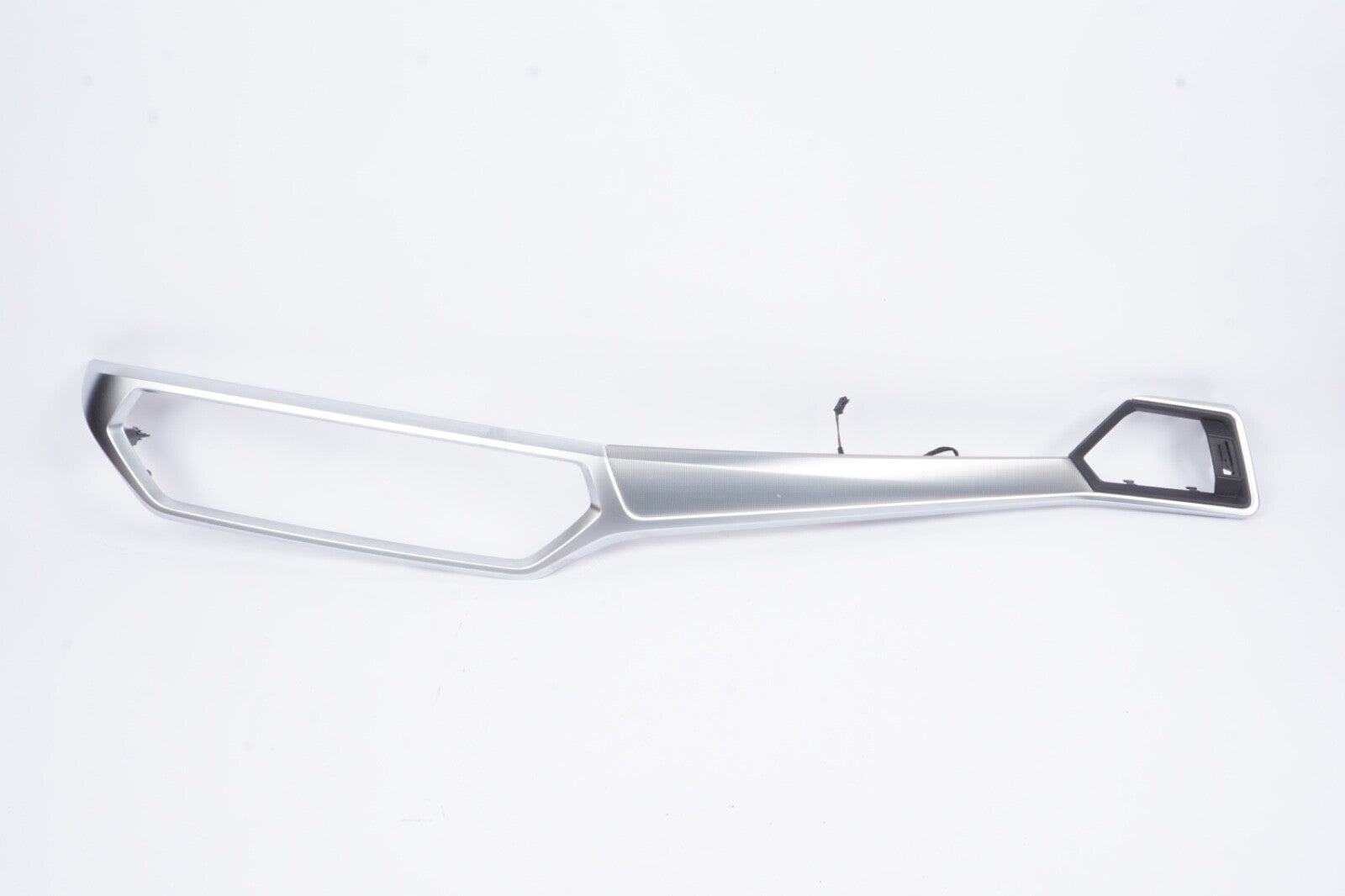 BMW G20 G22 G26 Center Climate Control  Dashboard Trim Bezel Molding OEM