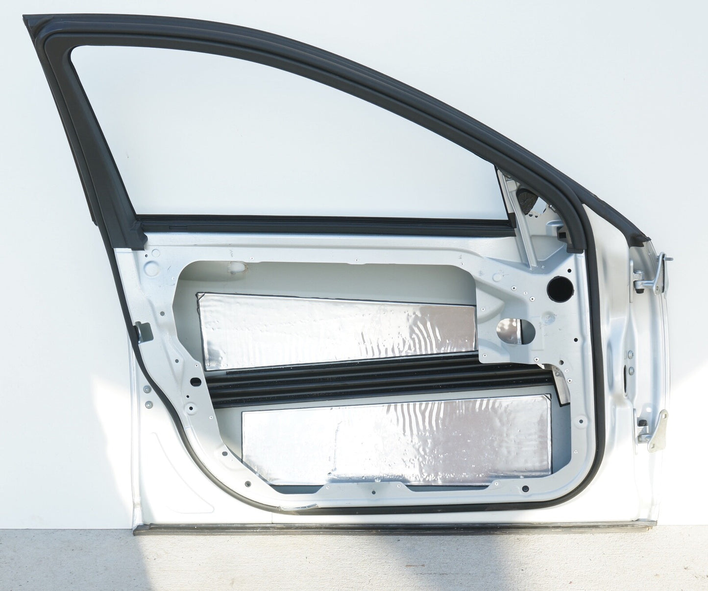 2007 - 2013 MERCEDES-BENZ S550 FRONT LEFT DRIVER SIDE DOOR SHELL OEM