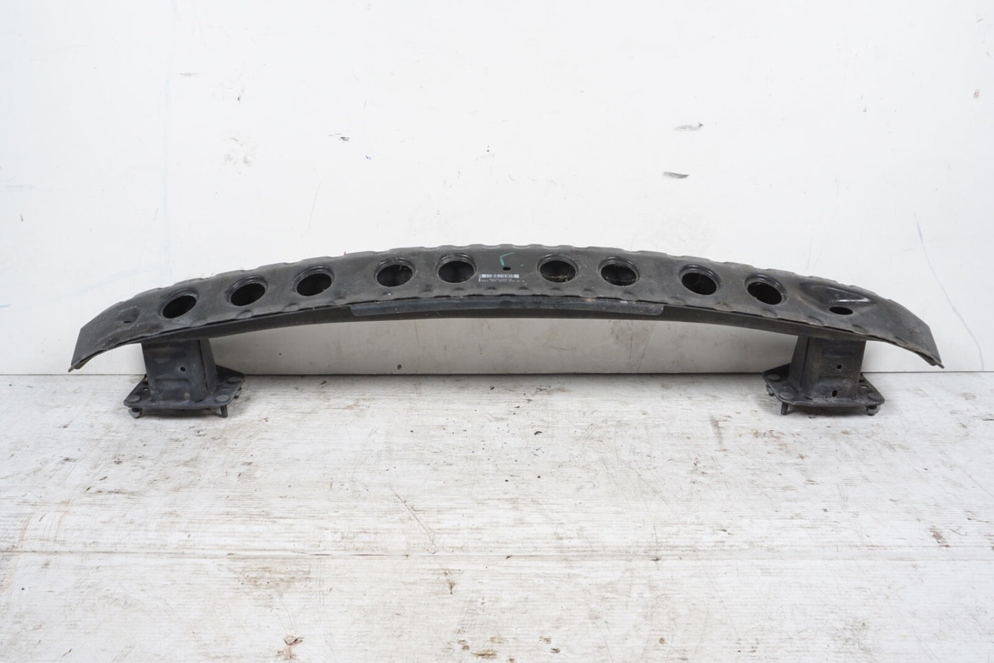 08-14 Mercedes C200 C250 C300 C350 Rear Bumper Reinforcement Impact Crash Bar
