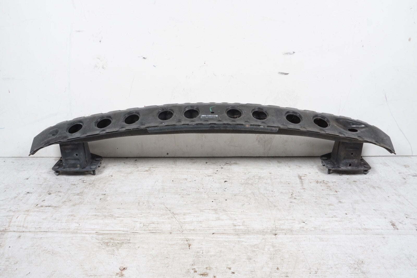 08-14 Mercedes C200 C250 C300 C350 Rear Bumper Reinforcement Impact Crash Bar
