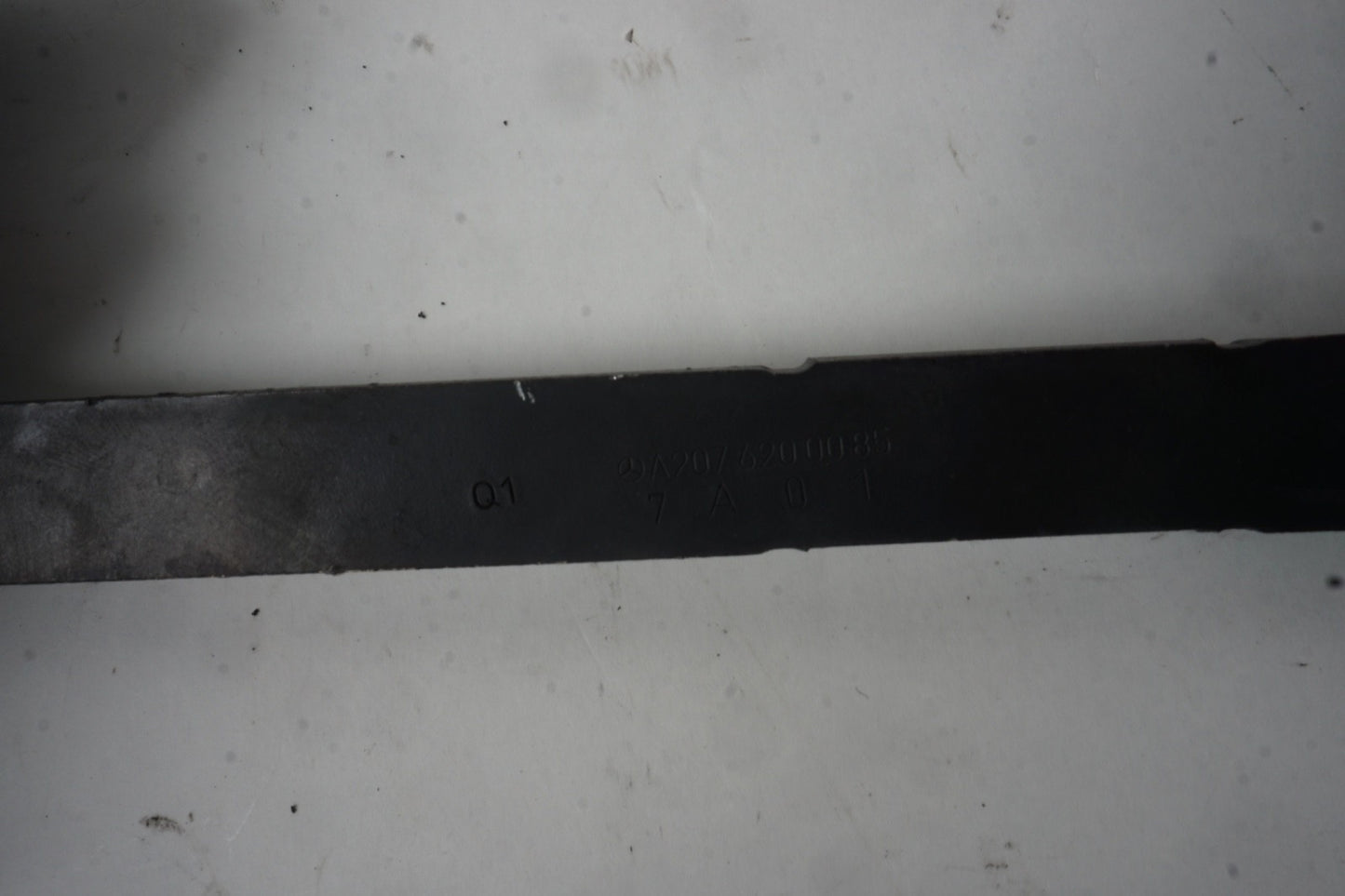 MERCEDES-BENZ C E RIGHT LEFT RADIATOR SUPPORT A2076200585 A2076200085