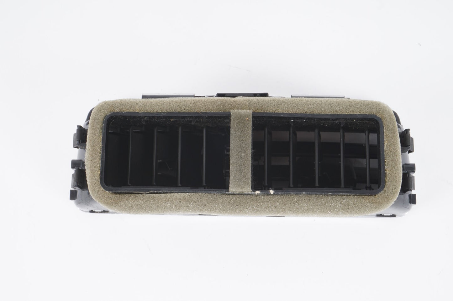 11-17 AUDI A8 A8L S8 REAR CENTER CONSOLE  AC HEATER AIR VENT OEM