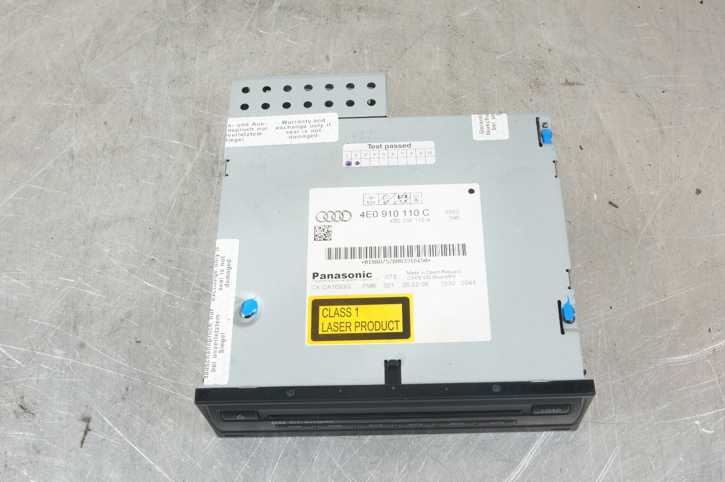 2005 AUDI A6  A8 DISC CD CHANGER OEM 4E0910110C