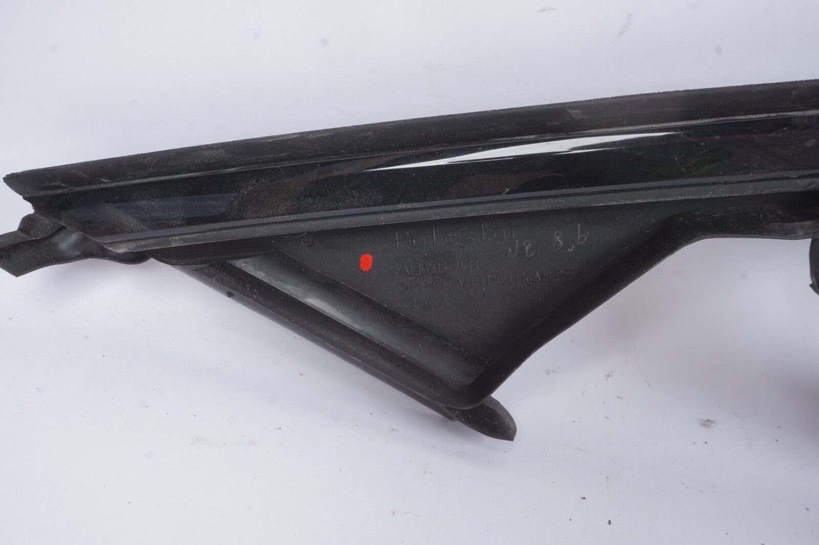 2021-2024 POLESTAR 2 FRONT LEFT SIDE DOOR PANEL TRIM BEZEL MOLDING