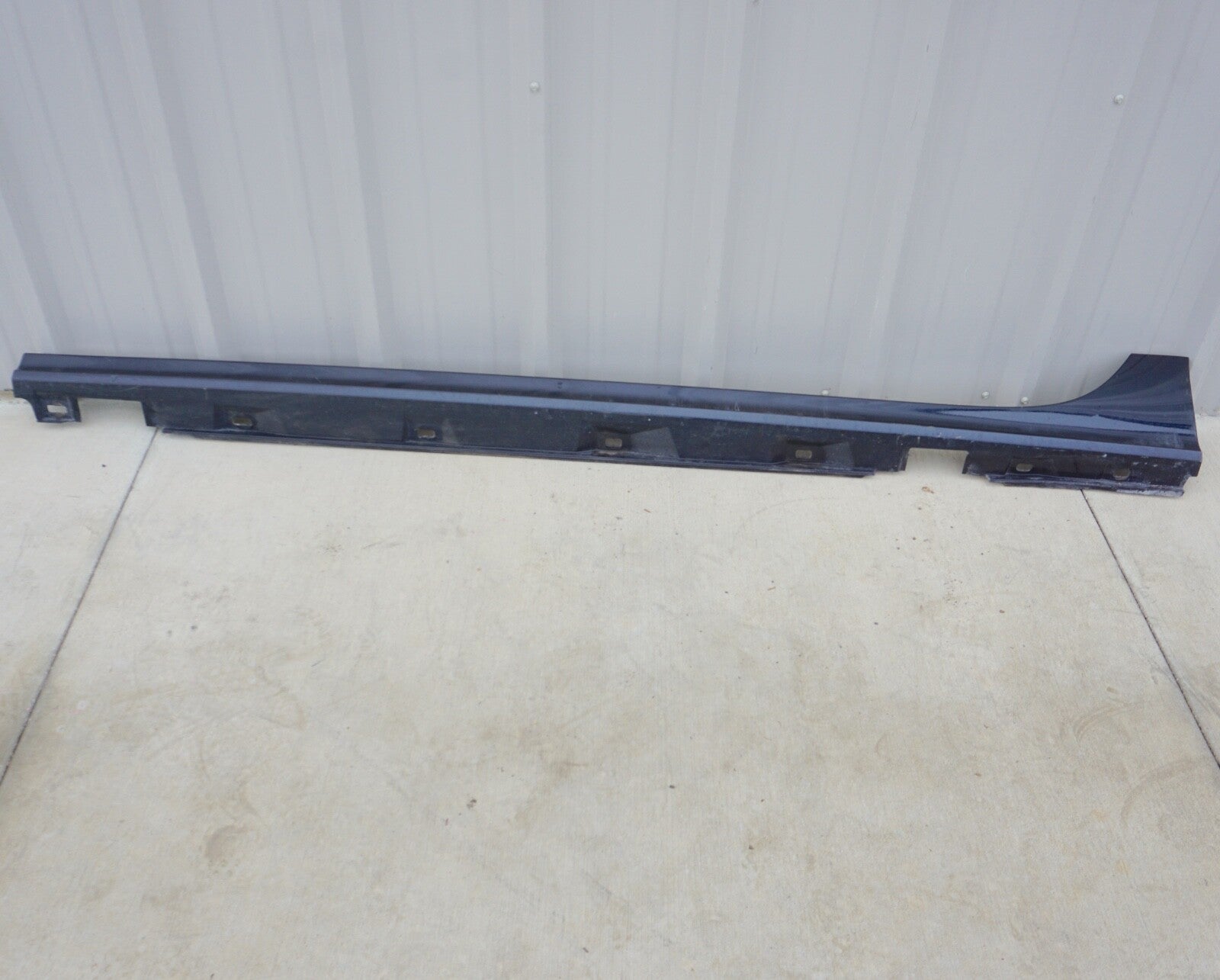 2012 - 2018 AUDI A7 LEFT DRIVER SIDE ROCKER PANEL SKIRT MOLDING 4G8853855