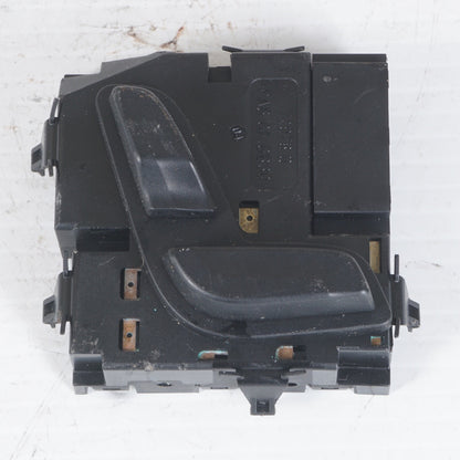 08-14 Mercedes W204 C-CLASS FRONT RIGHT SEAT ADJUSTMENT SWITCH 2048701758 Oem