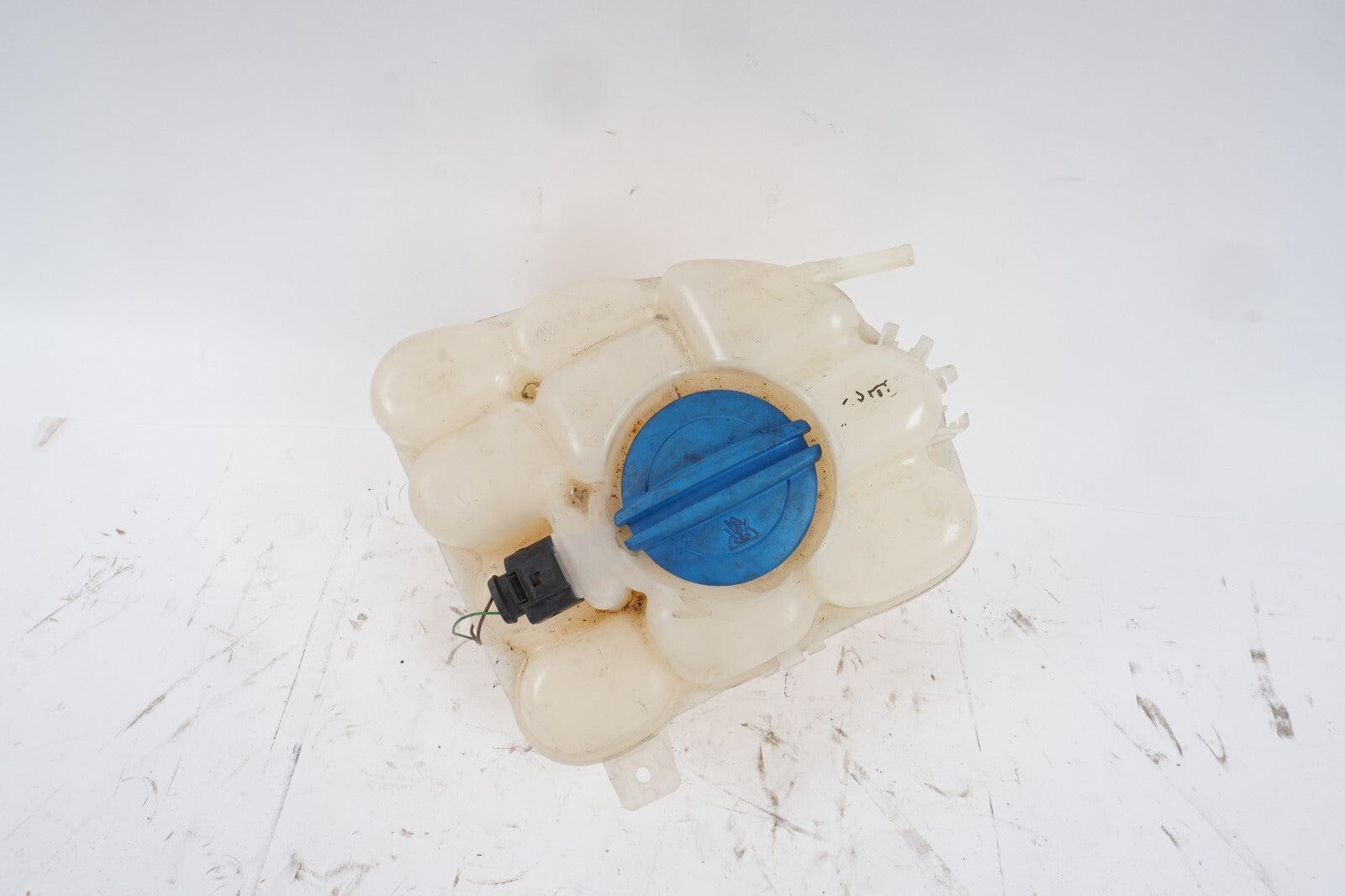 2011-2018 PORSCHE CAYENNE COOLANT TANK RESERVOIR BOTTLE 7P0121407 OEM