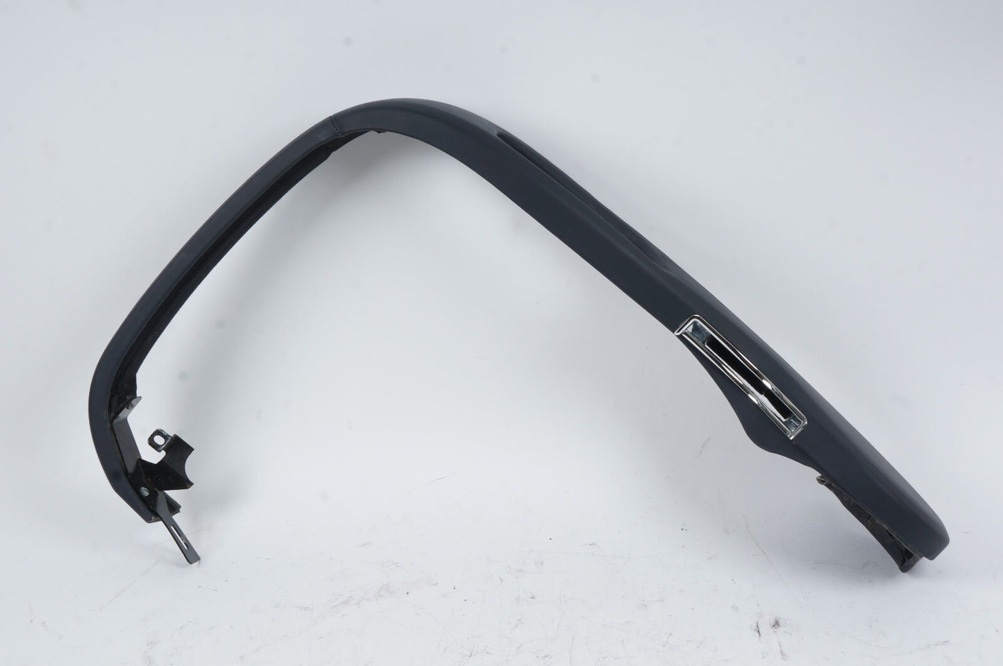 2011 - 2020 BENTLEY MULSANNE FRONT PASSENGER SIDE SEAT BEZEL TRIM