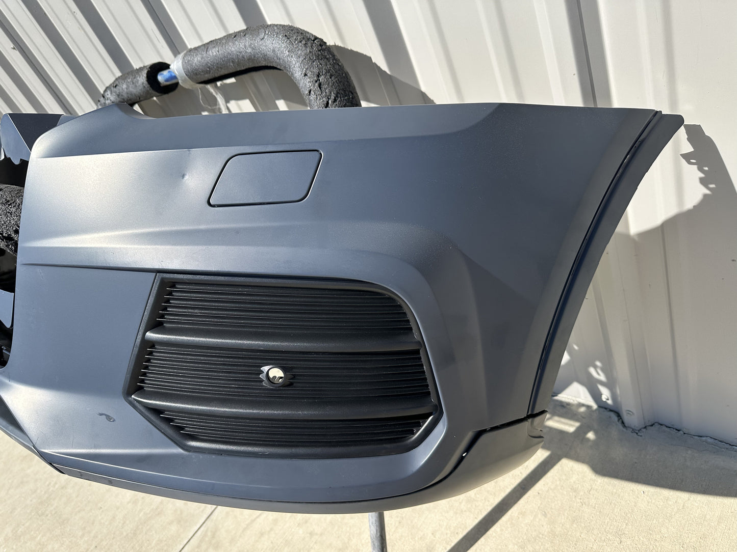 For 2017 Audi Q3 New Front Bumper Cover Primed Without Side Light Hole