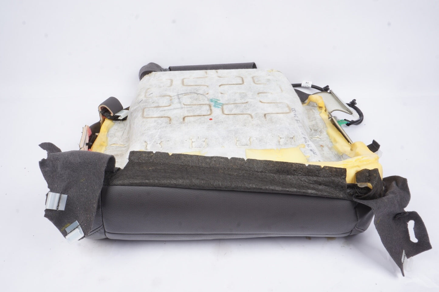 2018 - 2020 HONDA ODYSSEY LEFT FRONT DRIVER SIDE LOWER BOTTOM SEAT CUSHION