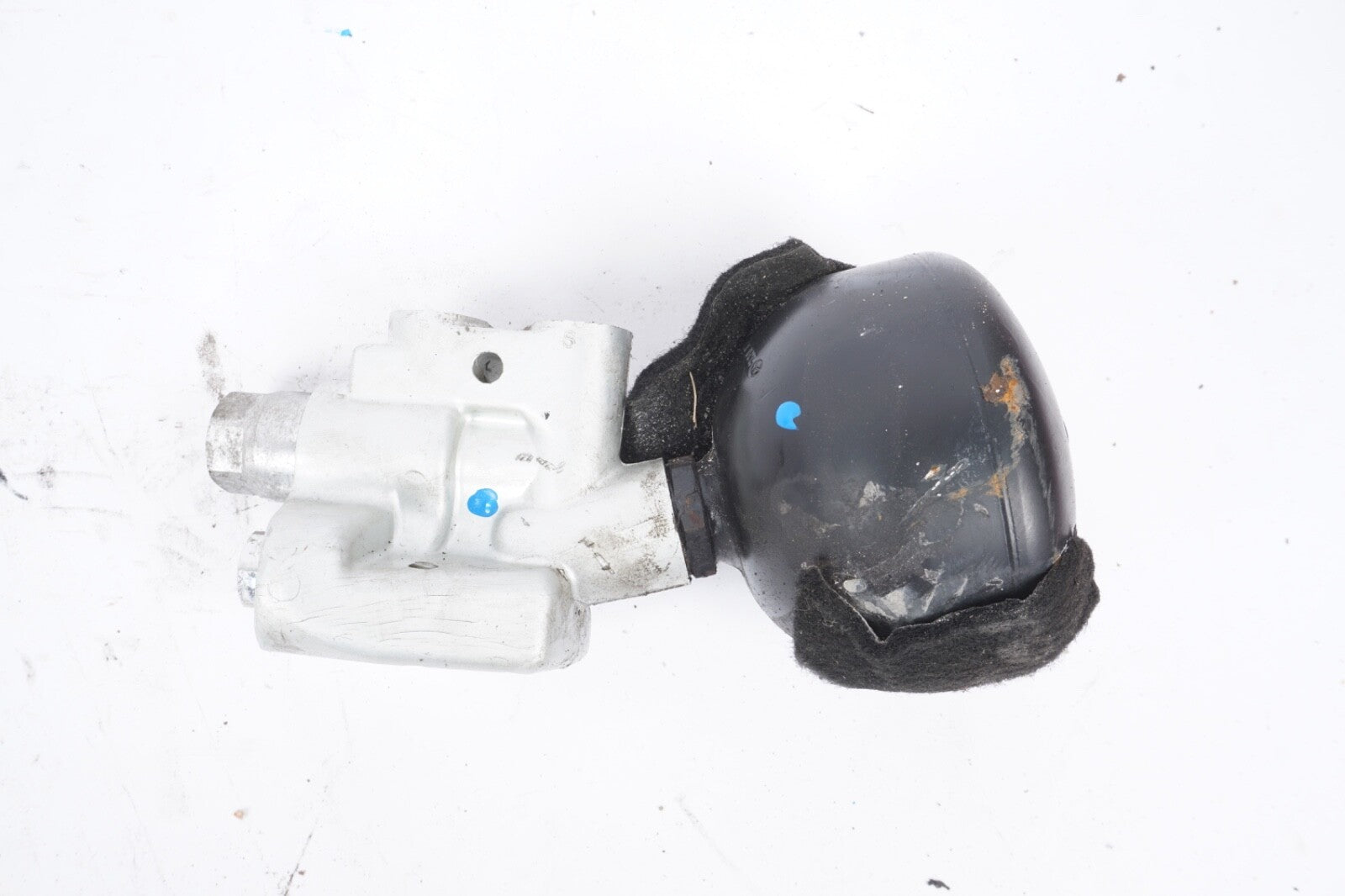 00-06 Mercedes SL500 CL600 CL500 Pressure Relief Valve ABC Hydraulic Suspension
