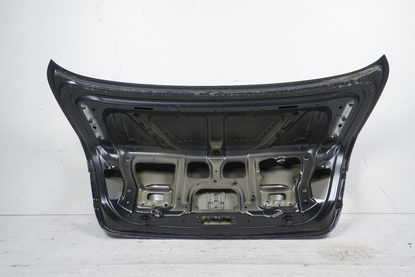 2011-2016 BMW 528i 535i 550i F10 Trunk Lid OEM