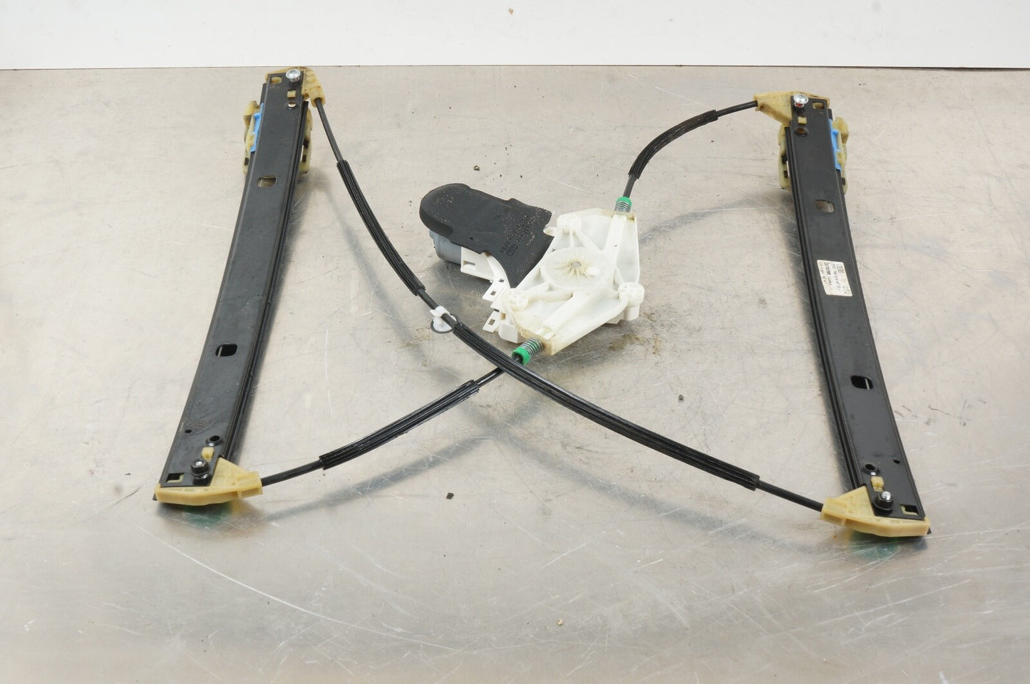 2011 - 2017 AUDI A8 L REAR LEFT DRIVER SIDE DOOR WINDOW REGULATOR OEM