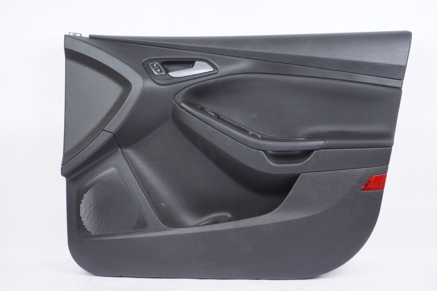 2015 - 2018 FORD FOCUS FRONT RIGHT PASSENGER SIDE DOOR TRIM PANEL OEM BLACK