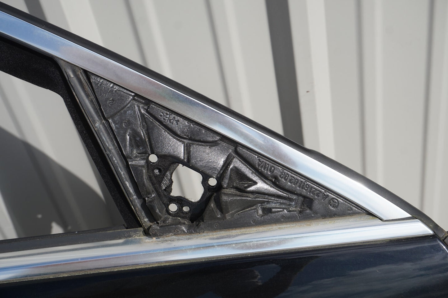 07-13 Mercedes W221 S450 S550 S600 Front Door Shell Right Passenger  OEM