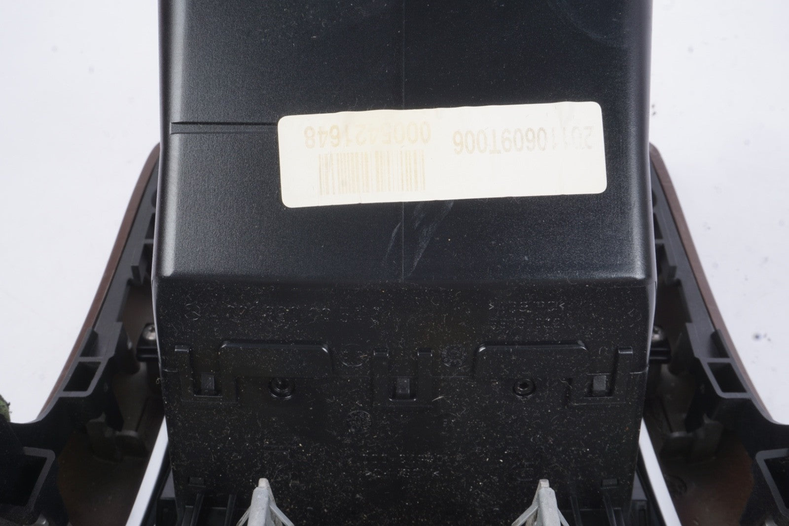 2007 - 2013 MERCEDES W221 S550 REAR AC HEATER AIR VENT PANEL OEM