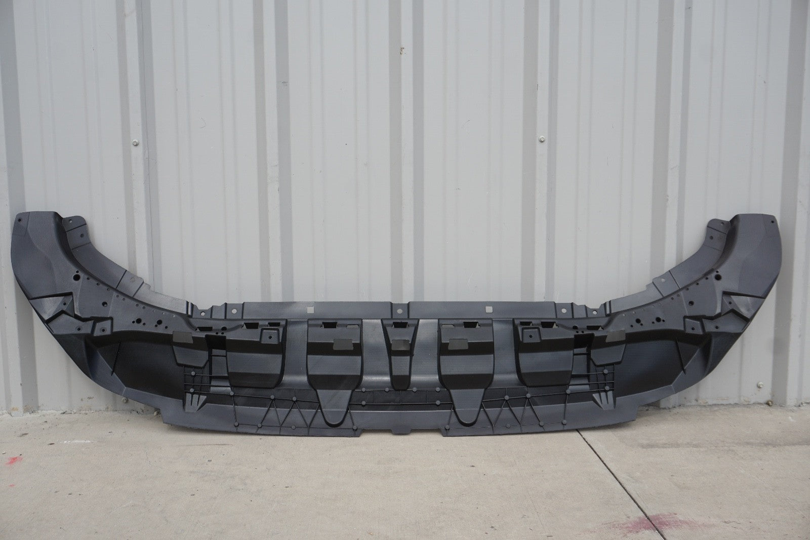 Front Bumper cover lower splash shield undercover for 2019-21 SQ8 Q8 S-line