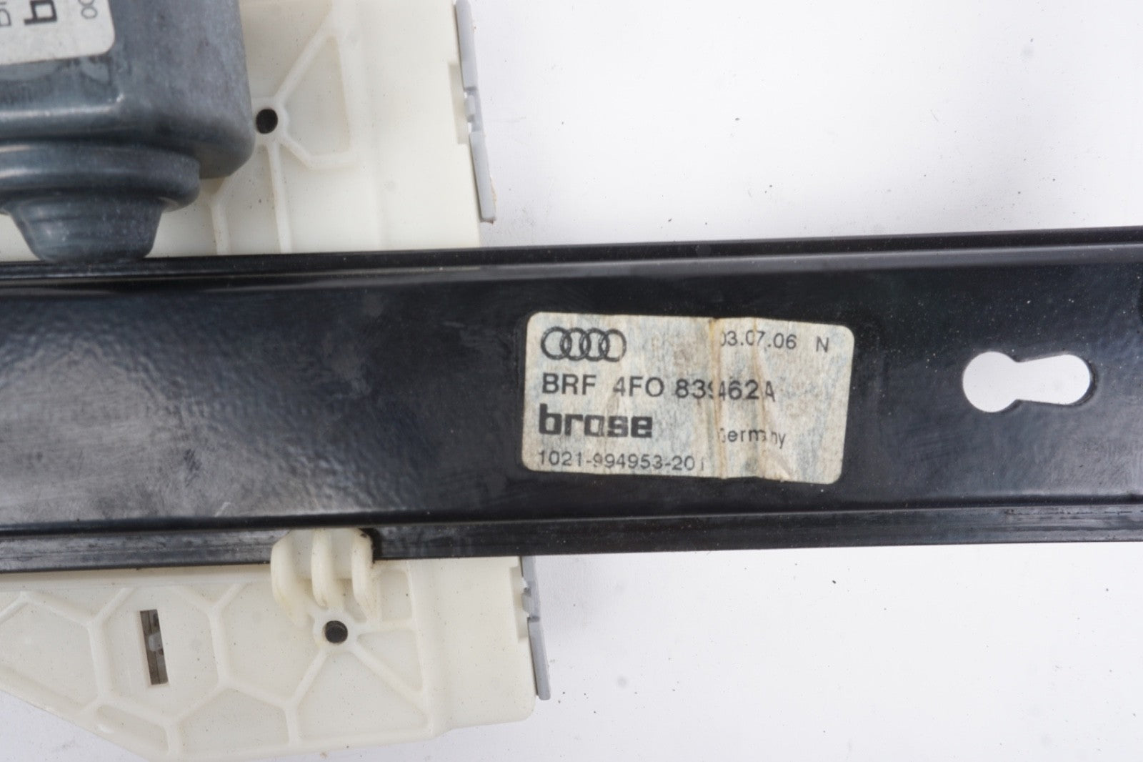 2006 - 2011 Audi A6 S6 C6 Rear Right Window Regulator OEM