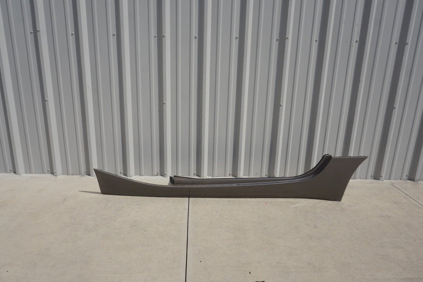 03-08 BMW Z4 E85 OEM LEFT Driver Side Skirt Rocker Panel Molding SILVER