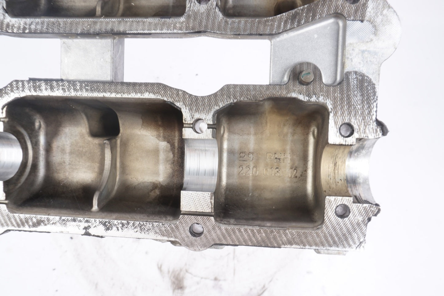 Mercedes W251 R350 GL350 ML350 Bluetec Diesel Engine Cylinder Head Cover Left